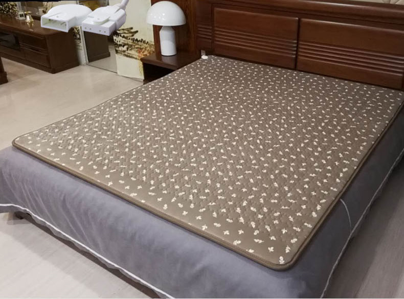 全自動(dòng)電熱毯機(jī)(一出三)-HD-1223