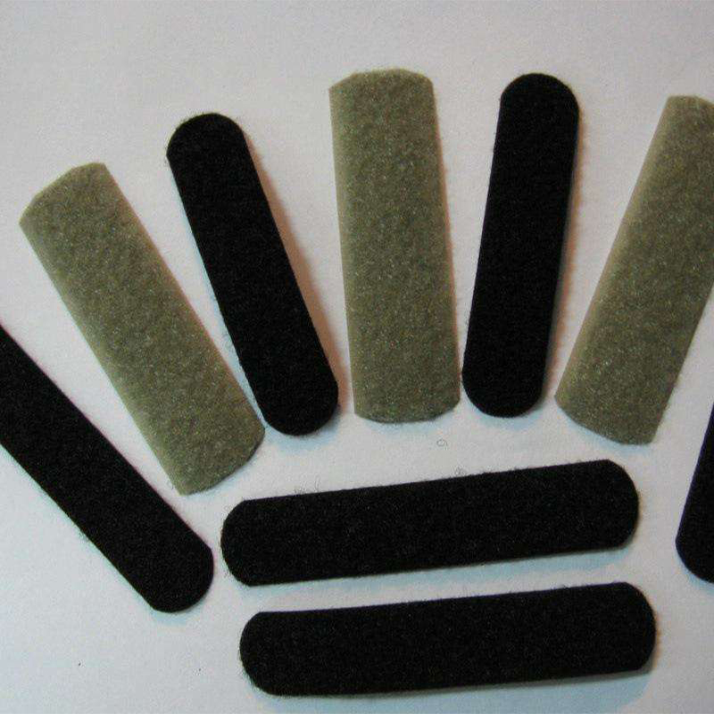 全自動(dòng)超聲波魔術(shù)貼剪切機(jī)HD-1406