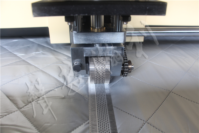 全自動超聲波接片機(jī)HD-0638