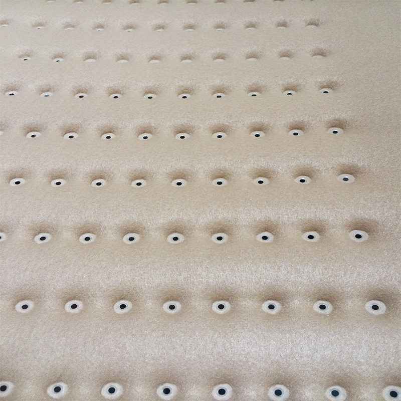 大型電熱毯復(fù)合機(jī) HD-1201 大型電熱毯復(fù)合機(jī) HD-1201