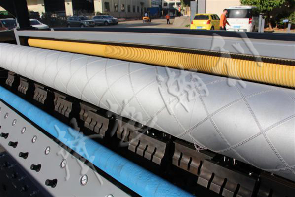 <a href='http://www.wingedpower.com.cn/xingyezixun/698.html' target='1' style='font-size:14px; font-weight:bold; color:#ff0000;'>超聲波<a href='http://www.wingedpower.com.cn/xingyezixun/748.html' target='1' style='font-size:14px; font-weight:bold; color:#ff0000;'>裥棉機</a></a>