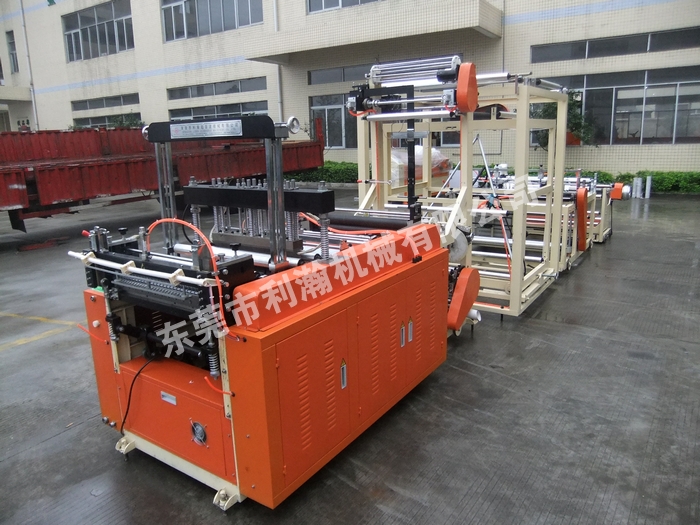 <a href='http://www.wingedpower.com.cn/xingyezixun/11.html' target='1' style='font-size:14px; font-weight:bold; color:#ff0000;'>無(wú)紡布制袋機(jī)</a>