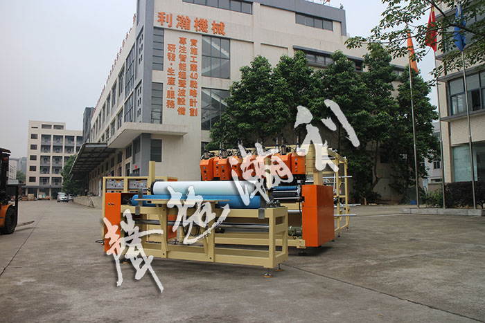 <a href='http://www.wingedpower.com.cn/xingyezixun/698.html' target='1' style='font-size:14px; font-weight:bold; color:#ff0000;'>超聲波<a href='http://www.wingedpower.com.cn/xingyezixun/748.html' target='1' style='font-size:14px; font-weight:bold; color:#ff0000;'>裥棉機</a></a>